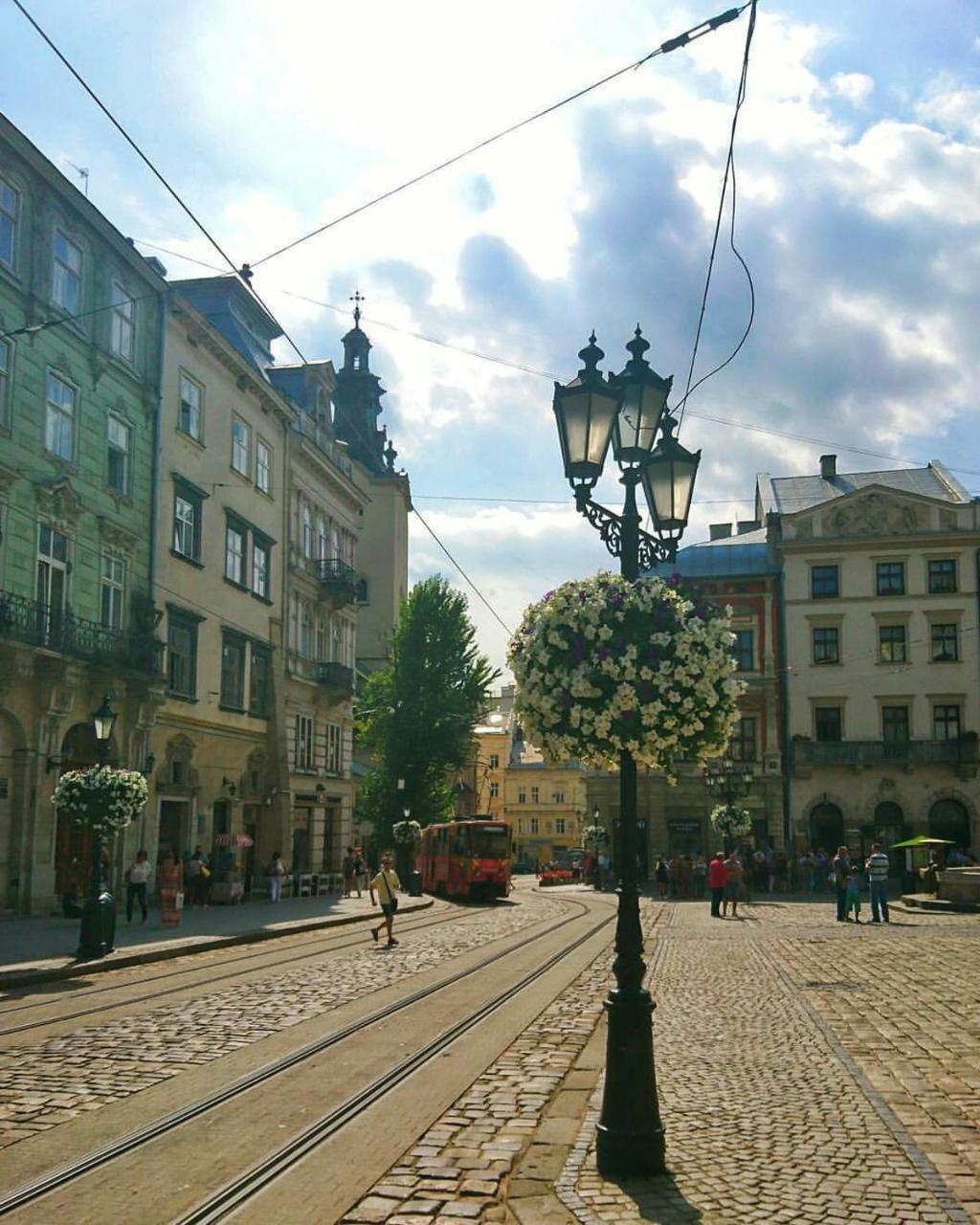 Edem Apartments In Lviv Exterior foto