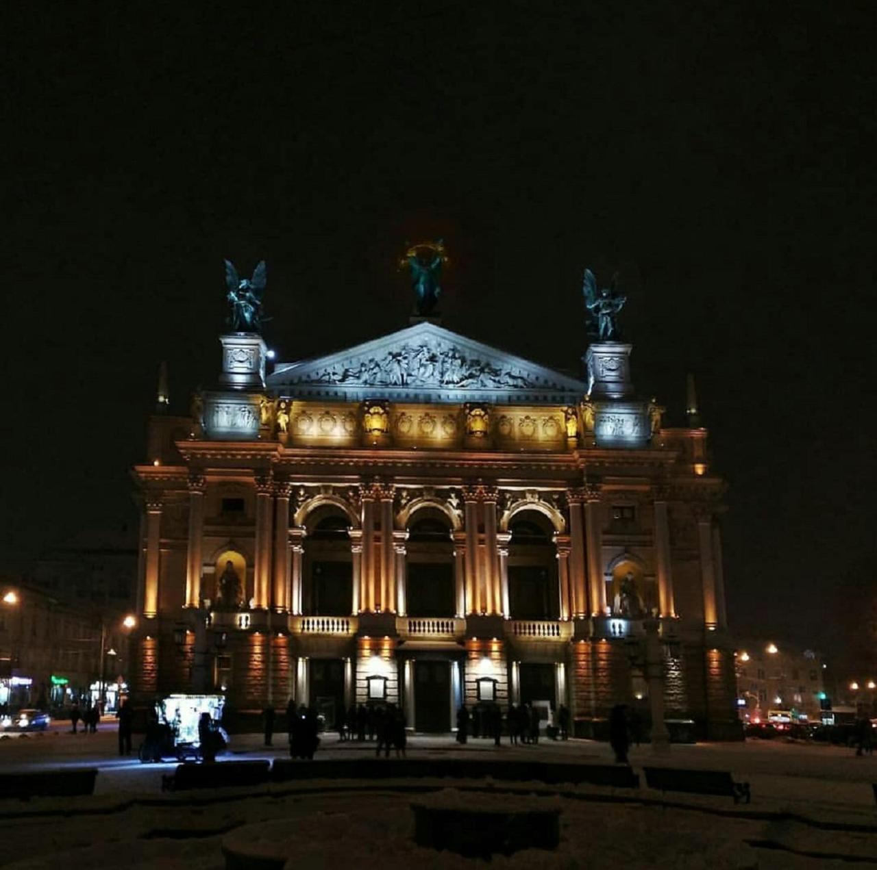 Edem Apartments In Lviv Exterior foto